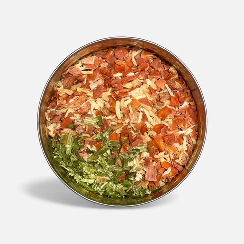 25+ 7.5 oz Future Essentials Dehydrated Mirepoix Mix Dehydrated Vegetables Soup Mix with Carrot, Celery, & Onion