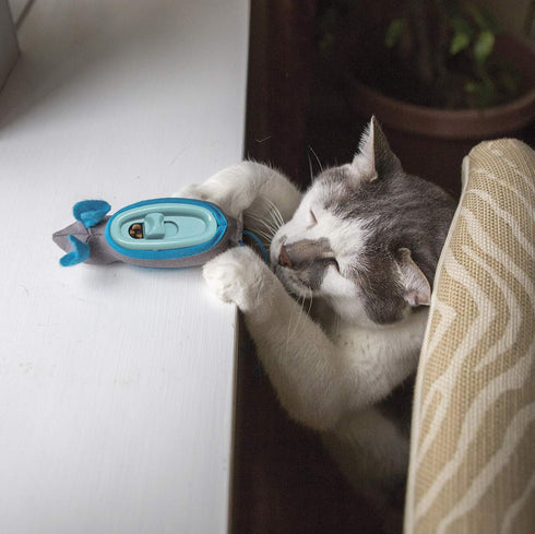SPOT Doc and Phoebe's Cat Hunting Snacker, Interactive Indoor Treat Dispenser, Pack of 1 Mouse