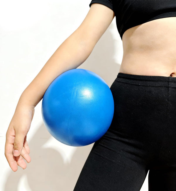 Celwchx 9 Inch Mini Exercise Ball - Portable Non-Slip Surface Yoga & Pilates