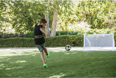 SKLZ Star-Kick Adjustable Hands-Free Solo Soccer Trainer - Fits Ball Sizes 3, 4, and 5