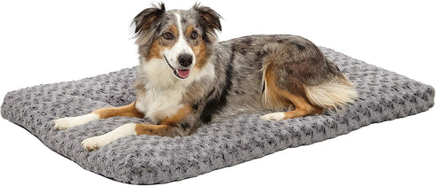 MidWest Homes for Pets Deluxe Dog Beds, Super Plush for Dog Crates, Machine Wash & Dryer Friendly