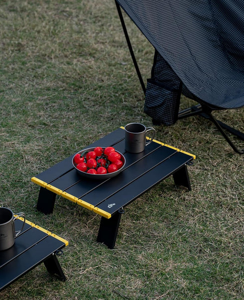 Compact Ultralight Folding Beach Table with Carry Bag - iClimb