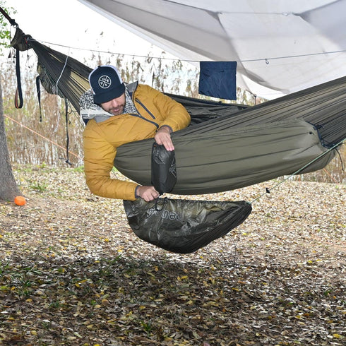 onewind Versatile Hammock Gear Sling or Backpack Rain Cover, Ultralight Waterproof Underbelly Gear Storage