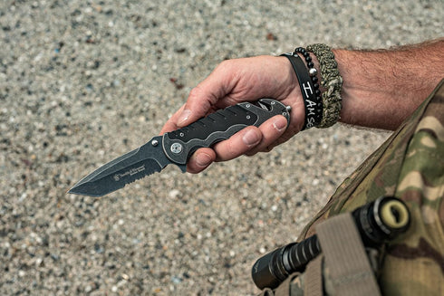 Smith & Wesson Border Guard SWBG10S Folding Knife, 8.3in High Carbon S.S. with 3.5in Serrated Tanto Blade, Aluminum