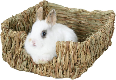Peter's Woven Grass Pet Bed