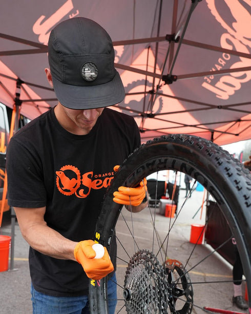 Orange Seal Regular Formula Tubeless Bike Tire Sealant, Fast Sealing for MTB, Road, CX, Gravel Tires