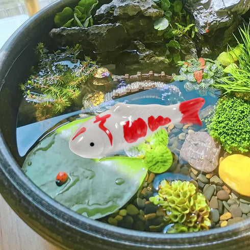 Toddmomy 2pcs Ceramic Floating Fish, Aquarium Goldfish Koi Fish Figurines for Fairy Garden, Pond, Underwater Decor