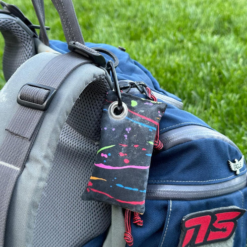 HYZER HOUND DISCS Disc Golf Chalk Bag | Essential Accessories for Improved Grip | Attaches with Carabiner