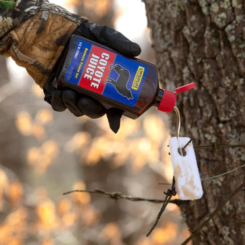 Setups, 8 OZ WILDLIFE RESEARCH CENTER Coyote Juice, Predator Calling Scent for Realistic Appeals to Territorial