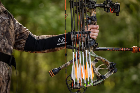 Realtree EZ Arm Guard - Comfortable Lycra Blend Archery Bow Sleeve for Bowstring Clearance