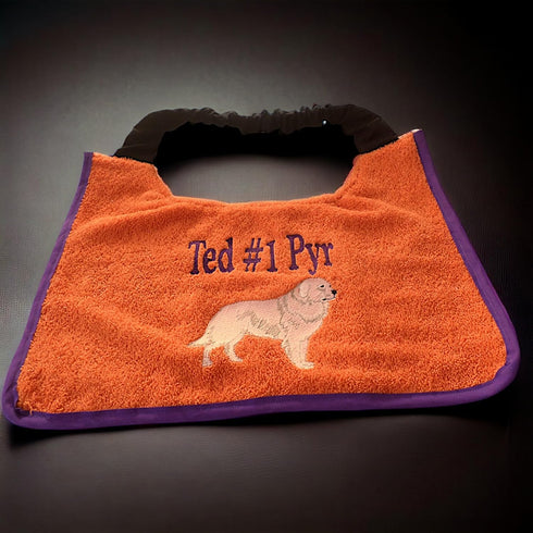Premium Pyrenean Mountain Dog Personalized bib Sizes - Perfect for Drooling/car Travel Absorbent Towelling Material