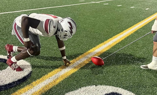 NW Athletics Football Snapper Stick, Telescoping Training Tool, Easily Collapsable, Extends Over 48 Inches