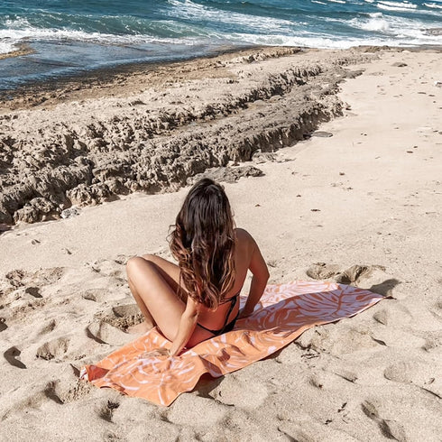 2 Pack 71"x32", Eunzel Microfiber Beach Towel, Quick Dry Travel Towel Large Sand Free Towel for Beach, Camping, Swim