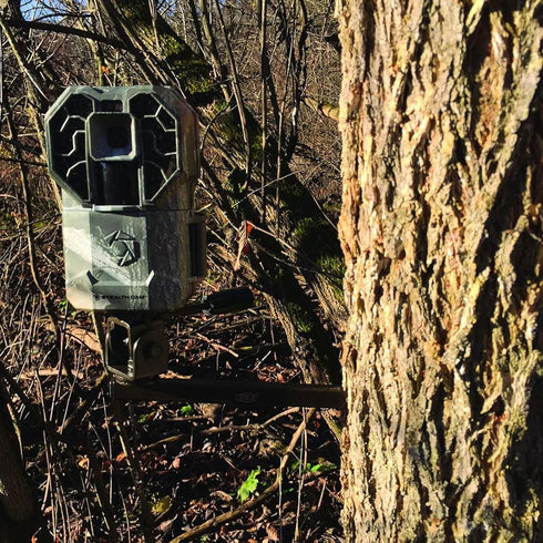 HME Trail Camera Holder Tree Mount with 360-degree Rotational Camera Head, Compact Design