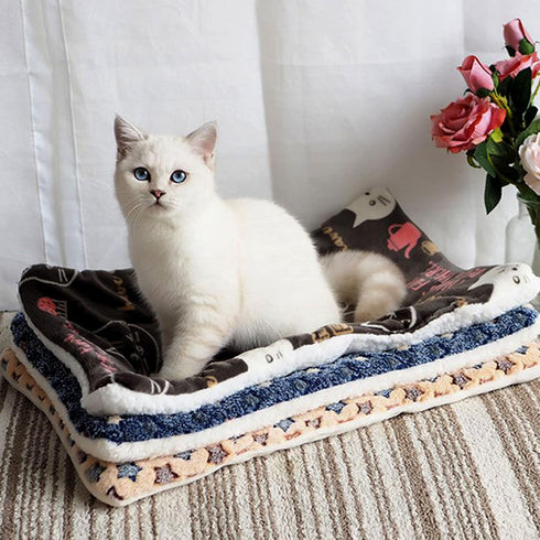 FJWYSANGU Pet Blanket, Premium Fluffy Flannel Cushion, Soft and Warm Mat for Dogs, Small Size, Yellow Stars