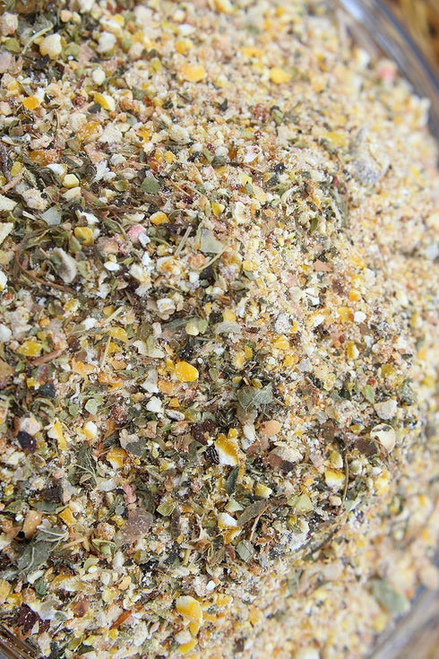 Pampered Chicken Mama Oregano Peck Chicken Feed Supplement with Kelp & Oregano