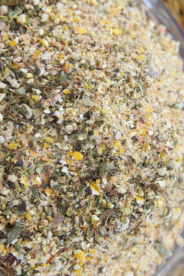Pampered Chicken Mama Oregano Peck Chicken Feed Supplement with Kelp & Oregano