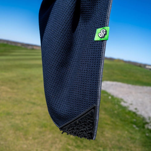 Scrub Doctor Golf Towel (Black) - Built-in Club Scrub Brush, Magnetic for Strong Hold, Thick Premium Microfiber