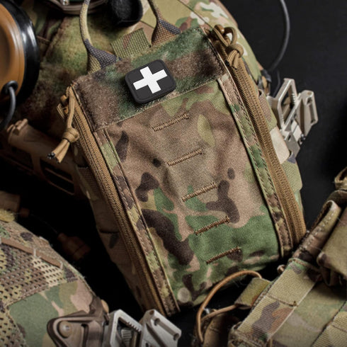 1.5-Inch 3D 6 LIVANS Medic Red Cross Patch, First Aid Morable Patch Perfect for Tactical IFAK, EMT Trauma Pouch High