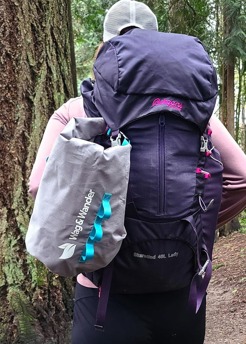Odor-Proof Reusable Waste Bag for Dogs - Perfect for Hiking & Camping