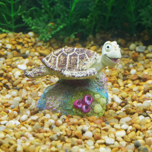 Penn-Plax Finding Nemo Resin Ornament, Crush, 3" x 2.5" x 2.5" for Aquarium Decor