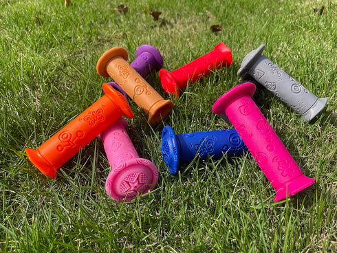 Kids Bike Handlebar Grips, 4Pcs Shorter Length (4.11"), Soft and Comfortable for Kids Girls Boys Bikes and Scooters