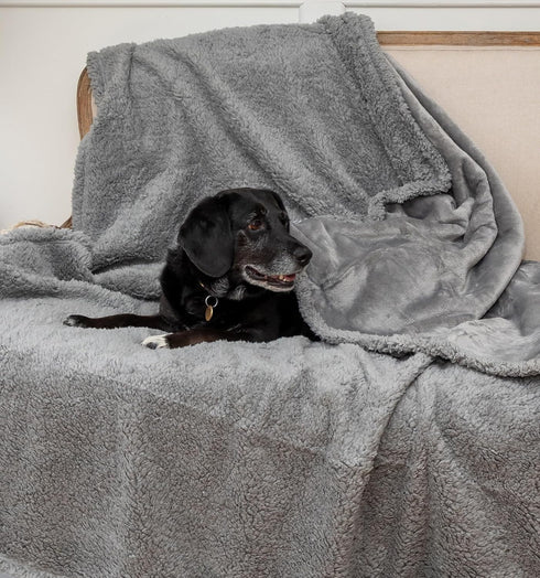 Waterproof Dog Blankets for Large Dogs, Washable Sherpa Blanket for Bed, Pet Covers for Couches, 40x60, Light Grey