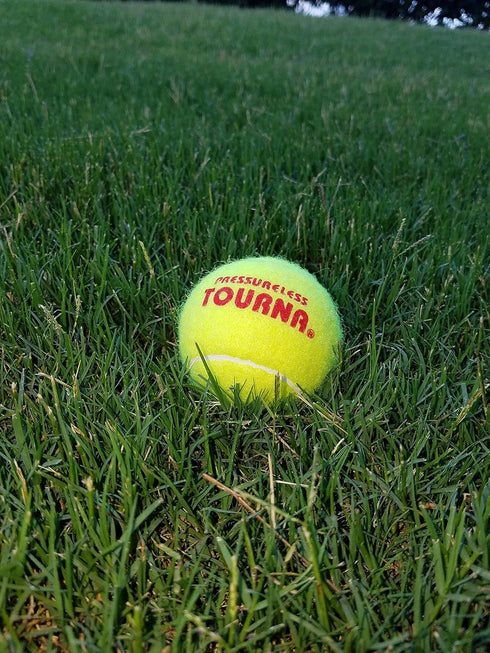 (45 pack Tourna Pressureless Tennis Balls with Vinyl Tote of balls)