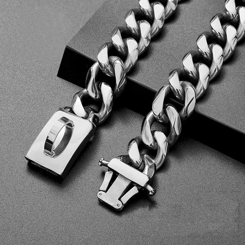 BAOBOTE Gold Chain Dog Collar with Secure Snap Buckle, 19MM Cuban Link, Chew Proof Heavy Duty for Medium Large