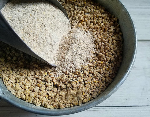 5LB Fresh Eggs Daily Brewer's Yeast with Garlic Powder and Niacin for Ducks Ducklings Feed Supplement Vitamins