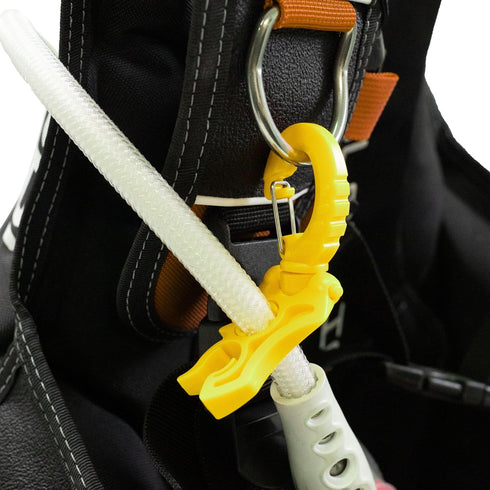 Scuba Choice Double Hose Holder Clip – Holds 2 Low/High-Pressure Hoses, Tangle-Free Design for Diving