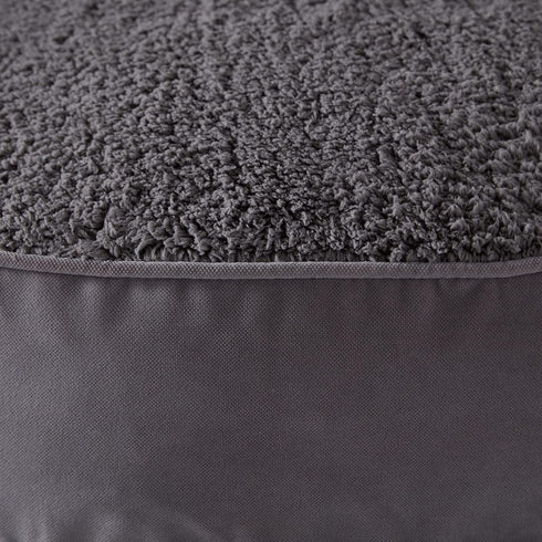 Happy Hounds Scout Deluxe Round Pillow Style Dog Bed, Small (30 x 30 in.), Pewter