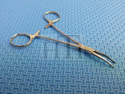 Set of 2 PCS Dog CAT PET Hair Puller Remover by HTI BRAND - Stainless Steel Hemostat Locking Forceps 5" & 5.5"