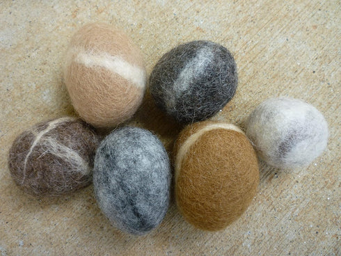 Natural Handmade Wool Cat Balls - Felt Ball Toys for Indoor Cats and Kittens