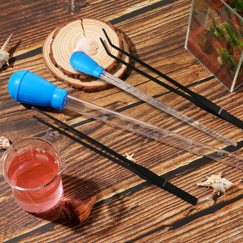2 Pieces Aquarium Coral Feeder with Stainless Steel Feeding Tweezers, Syringe Spot Coral Feeding Tools (Blue, Black)