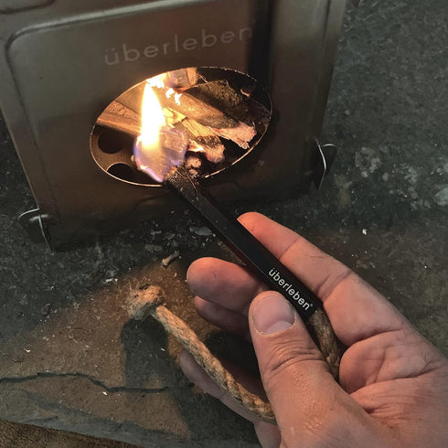 Überleben Tindår Tinder Fire Starter Kit, Waterproof Survival Tool Kit with Black Aluminum Sleeve