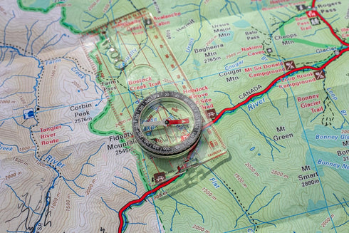 Coghlan's Adventure Compass with Carabiner Clip