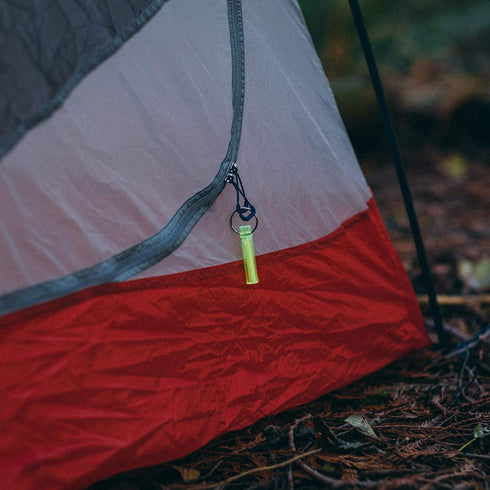 GEAR AID Ni Glo, 2” Glowing Keychain for Camping, Scuba, Night Fishing