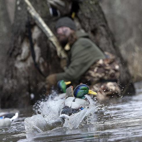 Rig'Em Right Ultimate Motion Device for Duck Hunting, Waterfowl Jerk Rig Decoy for up to Four Decoys